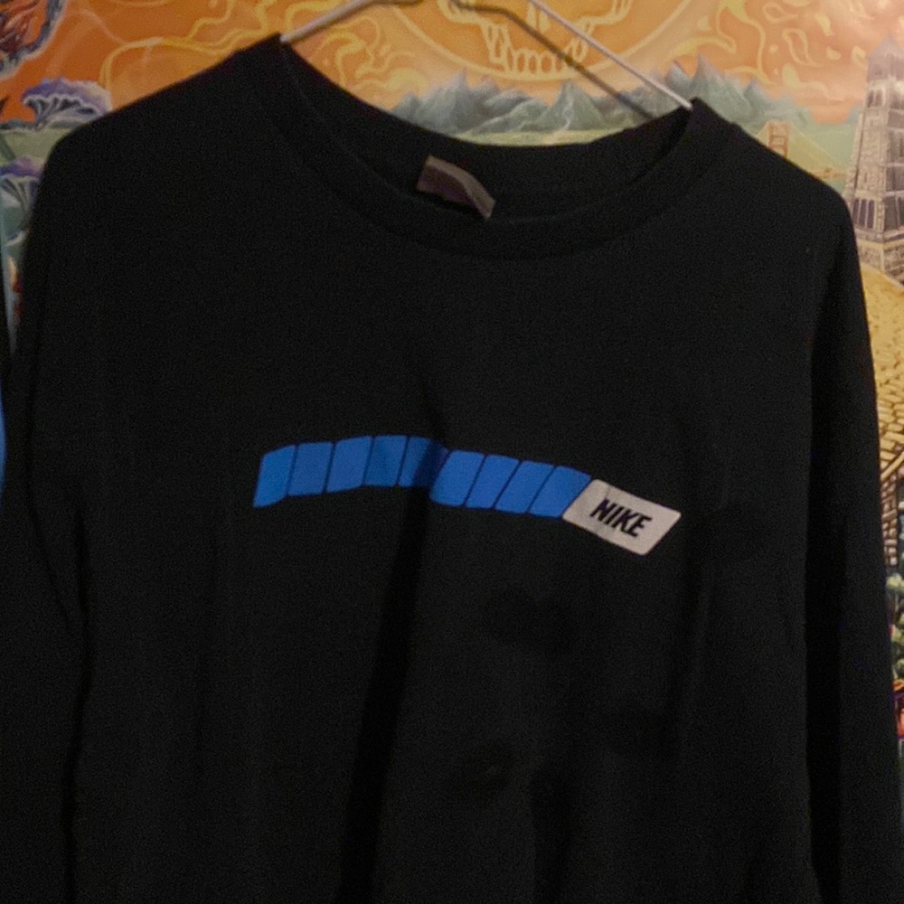 nike long sleeve tee